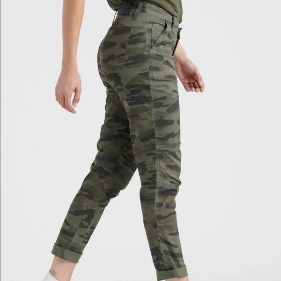 Lucky Brand Camo Cargo Pants 25 - Picture 3 of 8